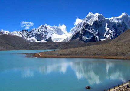 Himalayan Trio: Darjeeling Sikkim Bhutan Tour