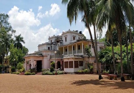 Explore Shantiniketan Retreat Tour