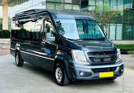 Urbania Traveller 12 Seater